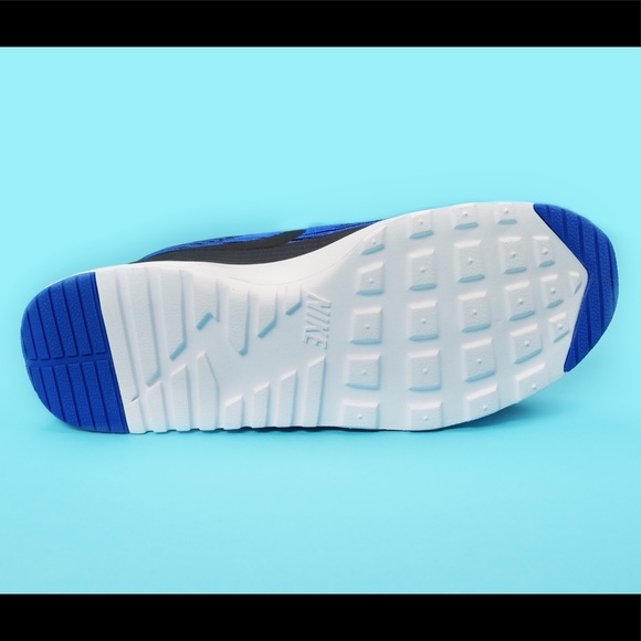 Women's Nike Air Max Thea KJCRD : 7~7.5~8.5 New - Picture 4 of 4